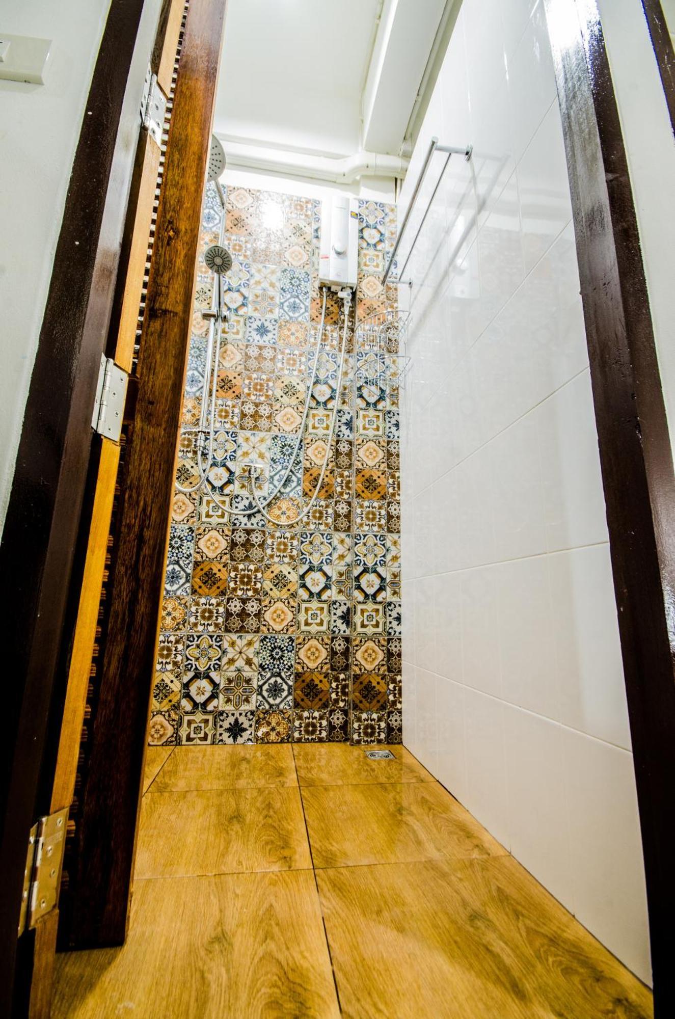 Pier 49 Hostel Bangkok Zewnętrze zdjęcie
