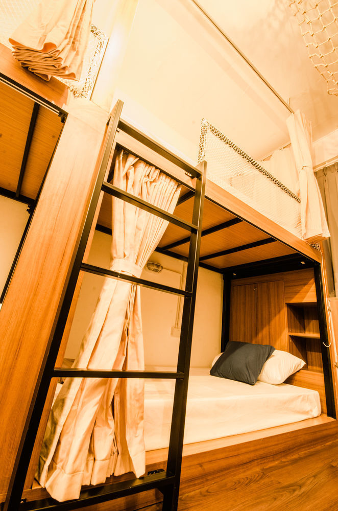 Pier 49 Hostel Bangkok Zewnętrze zdjęcie