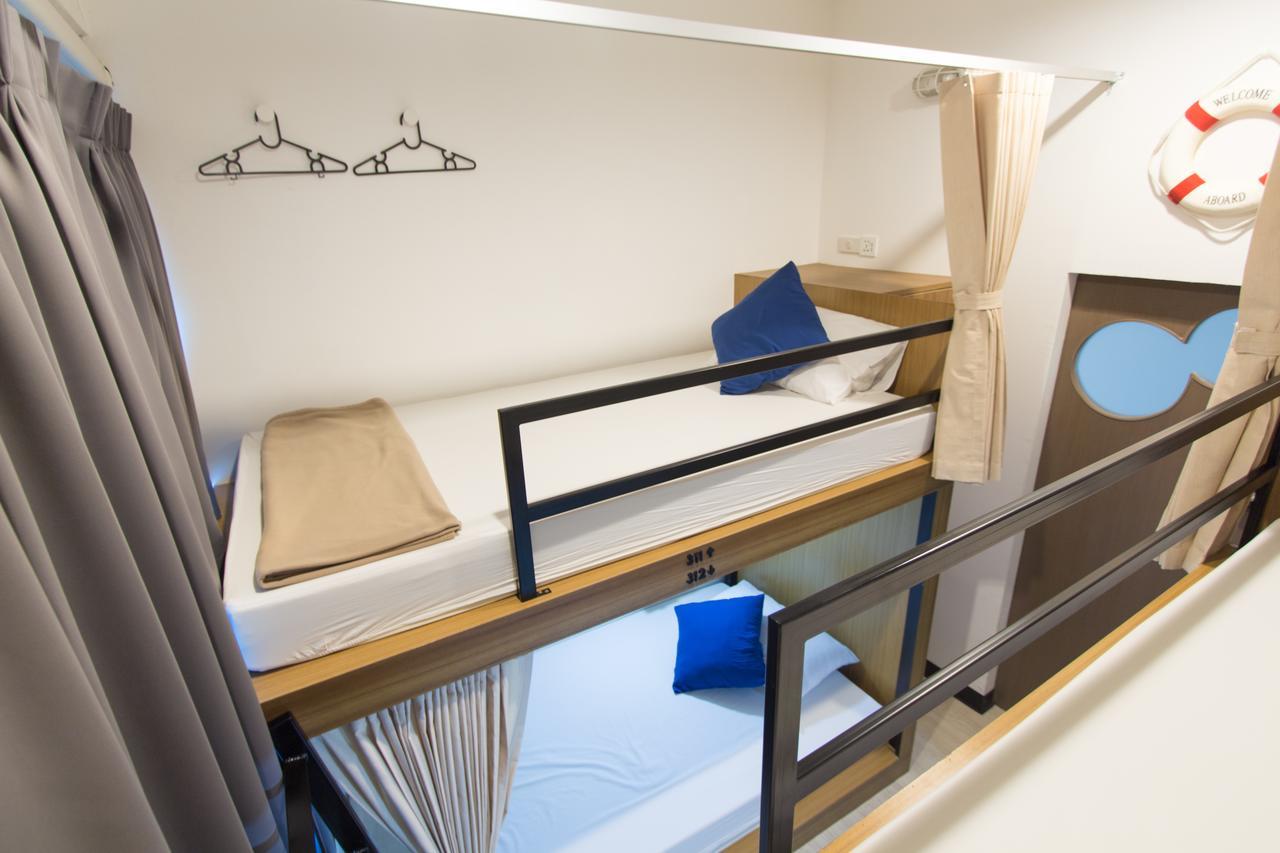 Pier 49 Hostel Bangkok Zewnętrze zdjęcie